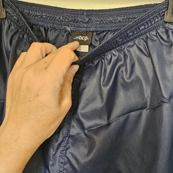 Set of 2 athletic shorts (S & M) - Picture 4 of 9